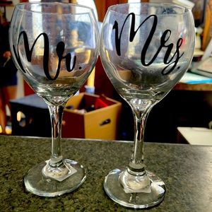 Mr and Mrs wine glass set. #6